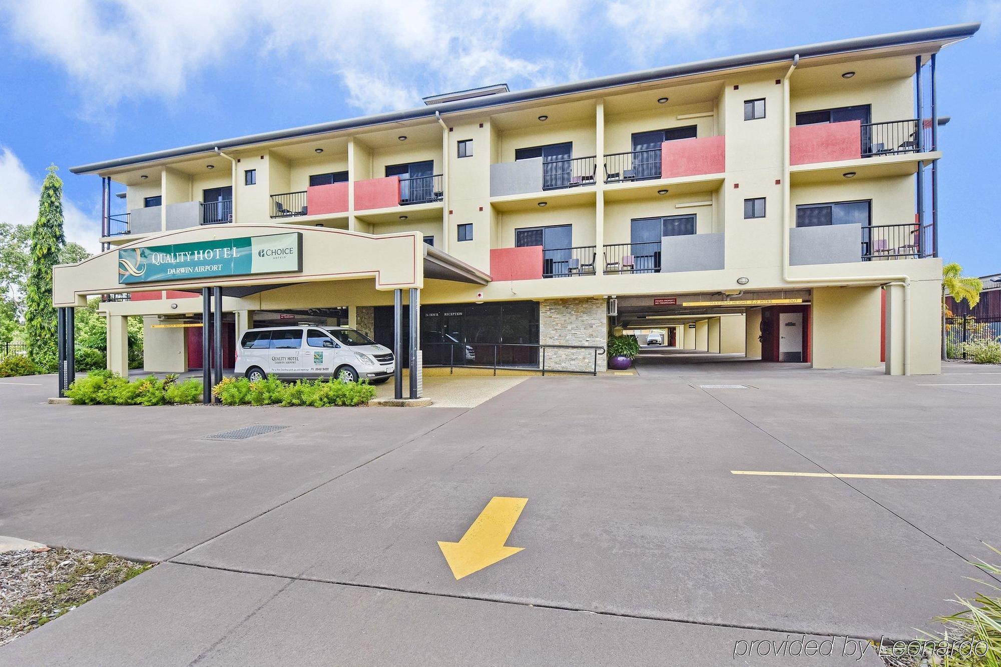 Quality Hotel Darwin Airport Dış mekan fotoğraf The hotel in 2015