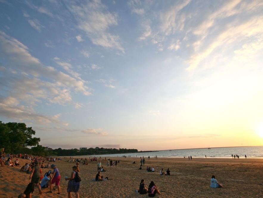 Quality Hotel Darwin Airport Dış mekan fotoğraf Sunset at Tanjung Piai